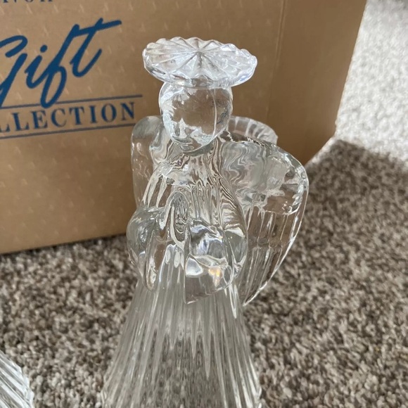 2 Vtg Crystal Glass Praying Angels 7¼"Tall Candle Holders-Avon - Picture 3 of 6